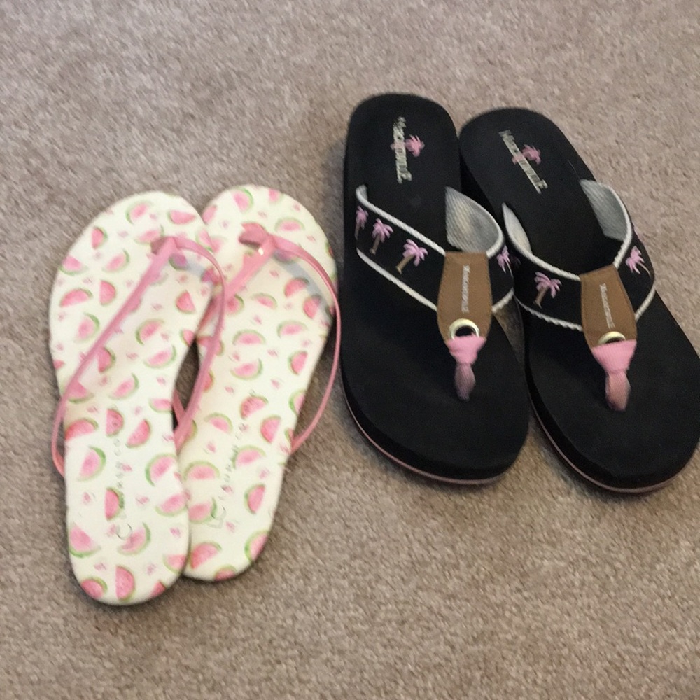 Adorable flip flops